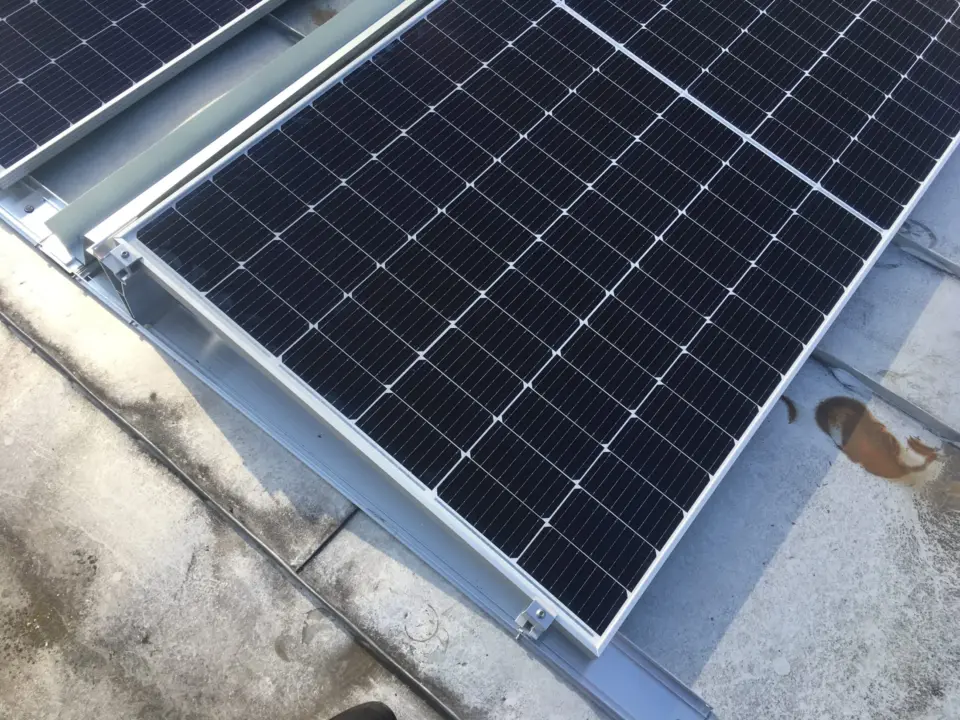 FVE 10 kW a tepelné čerpadlo RHPi 16 kW, Praha-Rektorská – fotografie 5