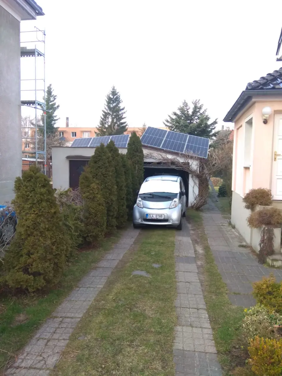 FVE 8,1 kWp na hliníkových trianglech, Česká Lípa – fotografie 5