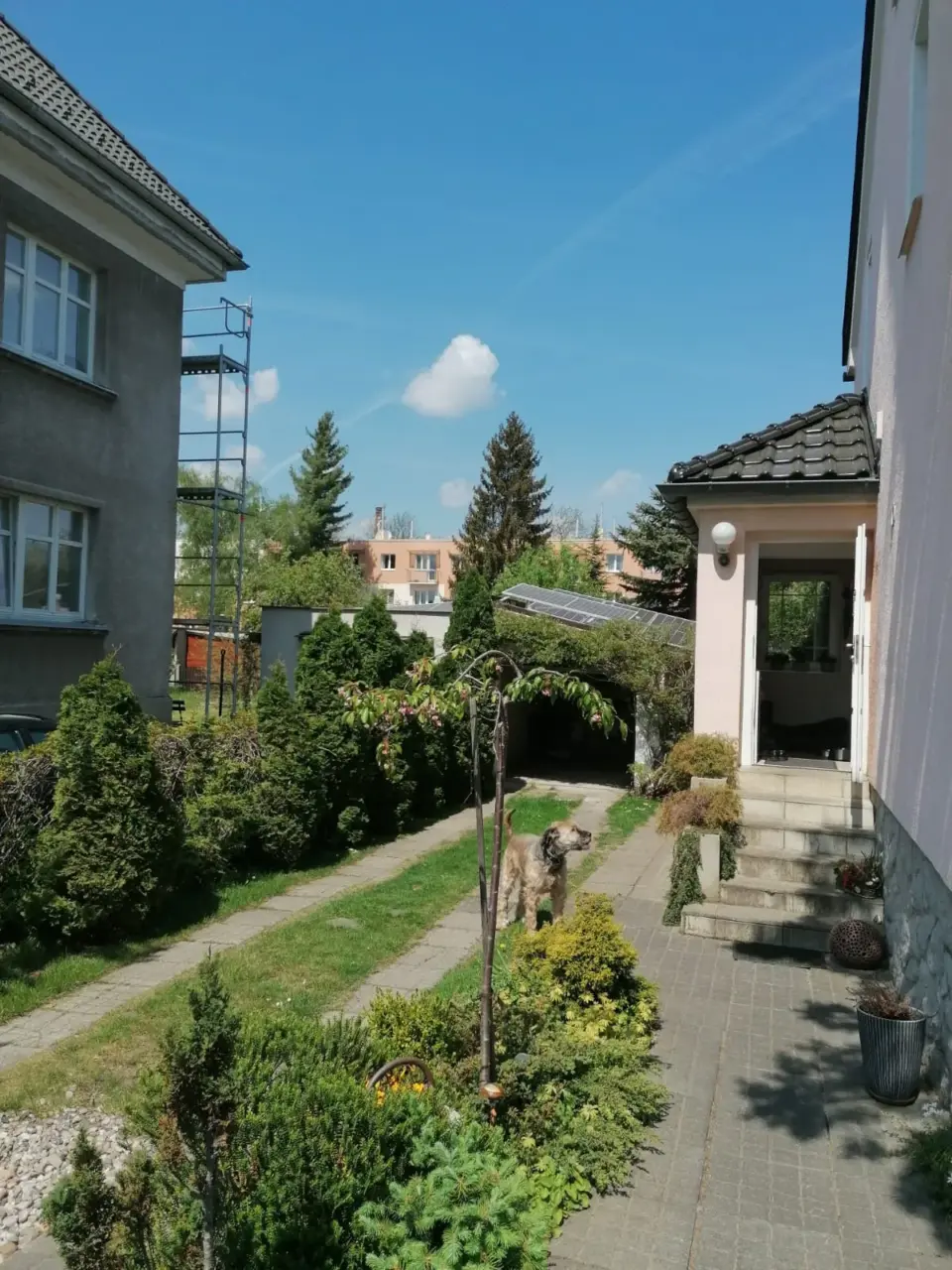 FVE 10 kWp s EPS boxem v prvorepublikové zástavbě, Česká Lípa – fotografie 4