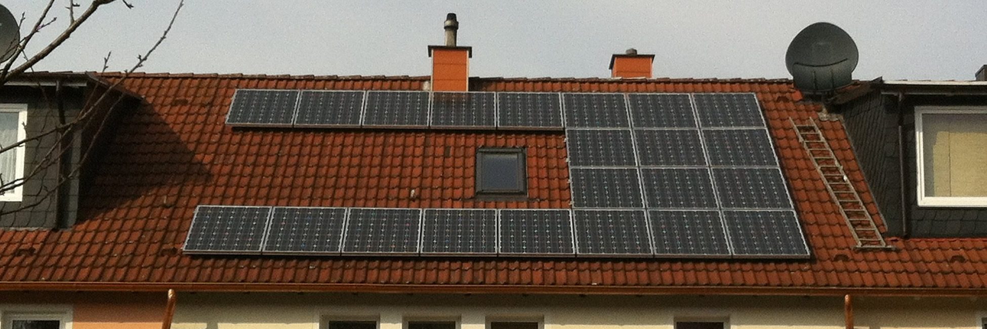 solar-modules-1634596_1920-1.jpg